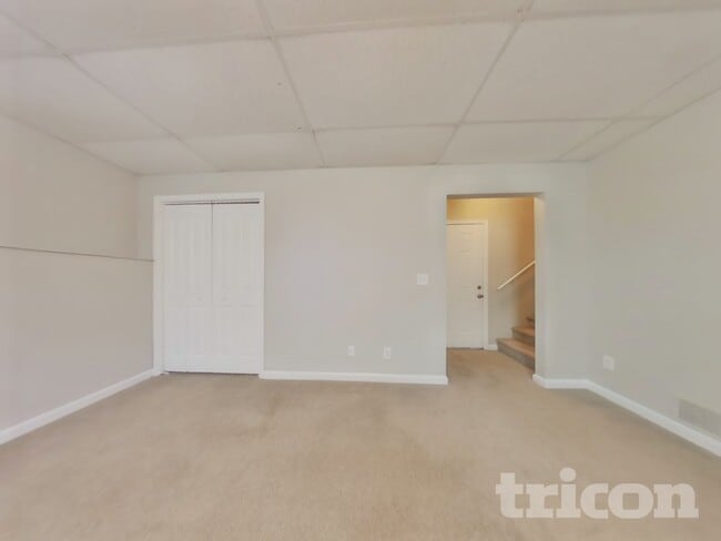 Photo - 1394 Winndale Rd