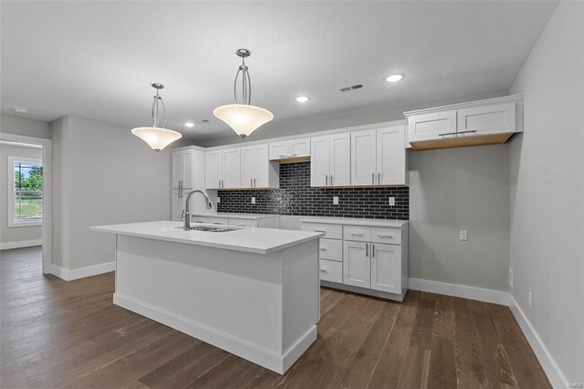 Photo - 112 Beechwood Ln
