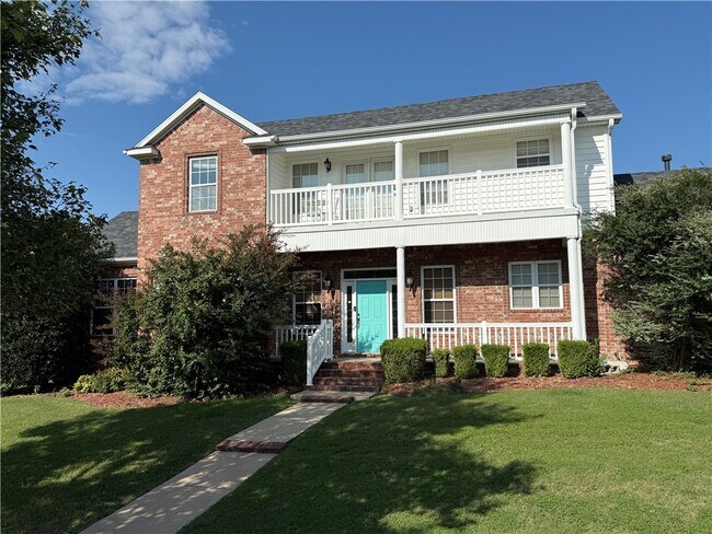 Photo - 422 J.T.L Pkwy