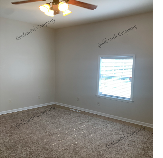 Photo - "Charming 2-Bedroom with Granite Touches in Greenville!"