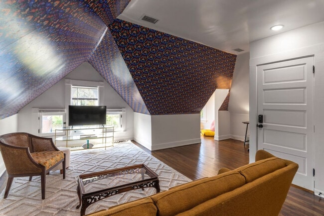 Photo - 1382 Burdette Ave Unidad ID1056112P