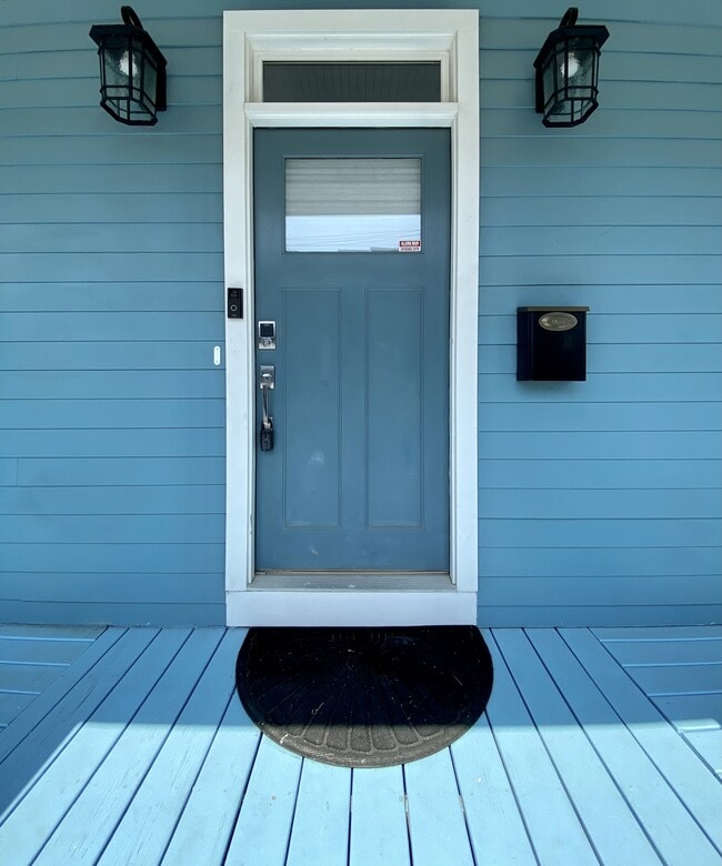 Photo - 305 Mallard Ave