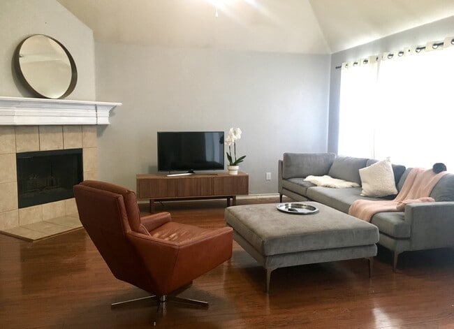 Photo - 5524 Glenview Ln