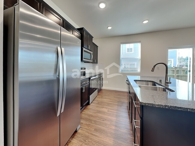 Photo - 23297 SE Dogwood St