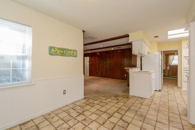 Photo - 5731 Old Lodge Dr