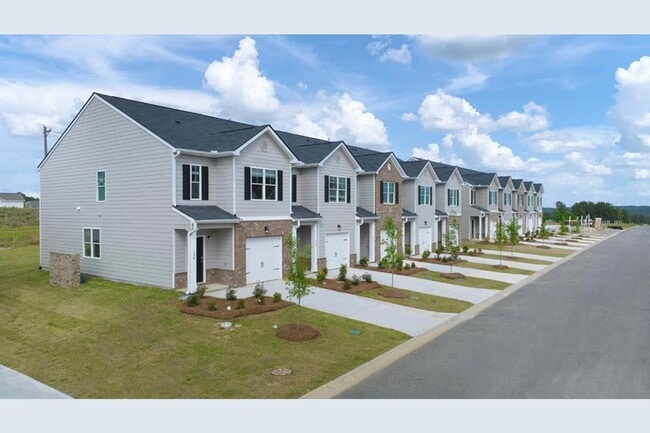Photo - NEW AIKEN TOWNHOME