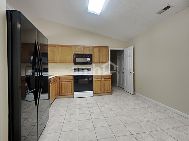 Photo - 912 Marcia Dr