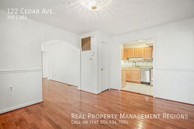 Photo - 122 Cedar Ave