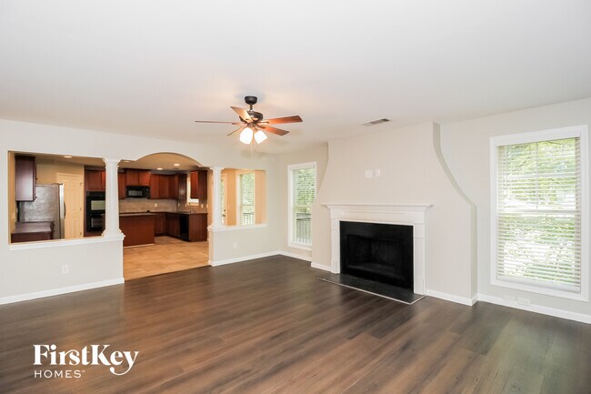 Photo - 54 Dublin Way