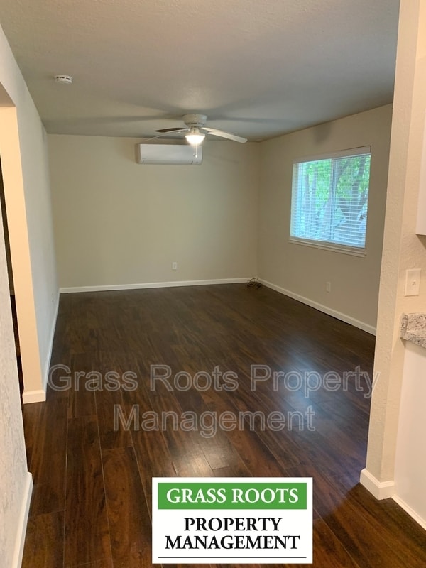Photo - 1269 Live Oak Ln