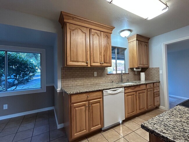 Photo - 120 Bessie Ln