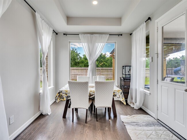 Photo - 31439 Vly Briar Wy