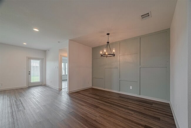 Photo - 14519 Sweetwater Dr