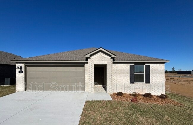 Building Photo - 36 Kelton Ln