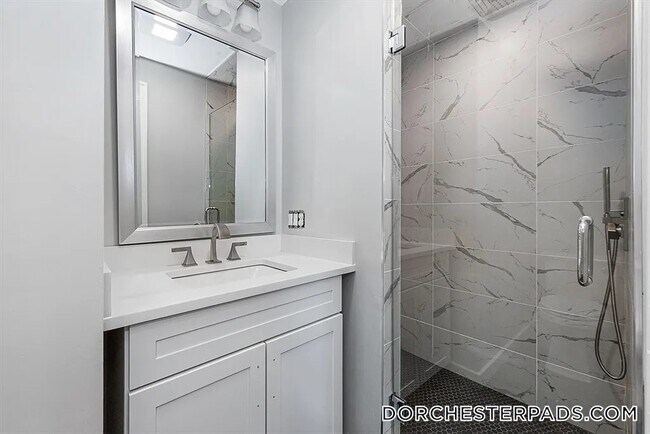 Photo - 19 Chase St Unit 2