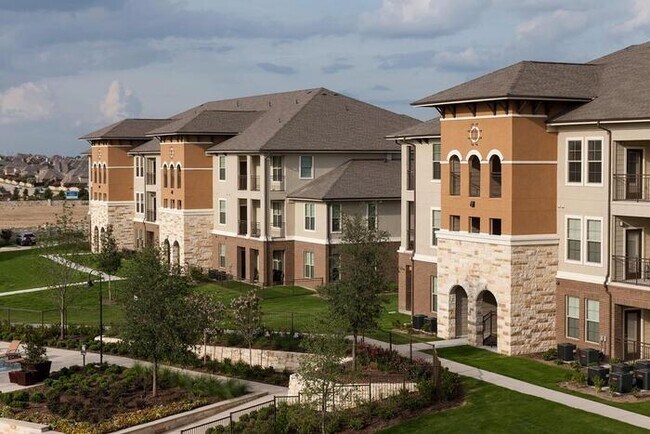 Photo - 5500 State Hwy 121 Unit b3