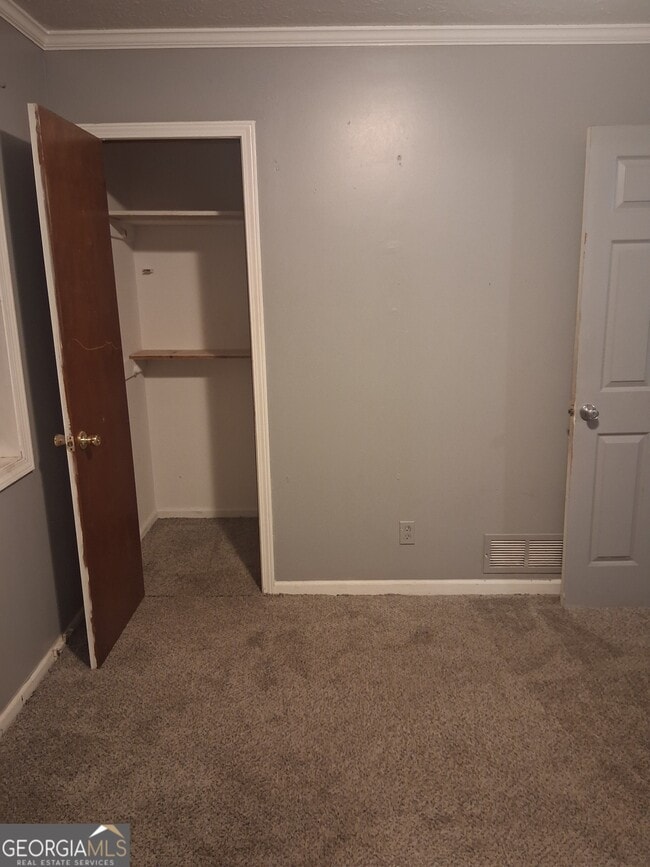 Photo - 1376 Country Ln Way NE