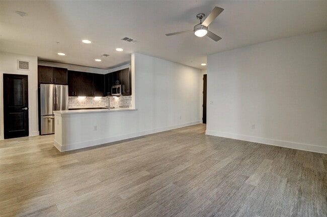 Photo - 6400 Washington Ave Unit 603