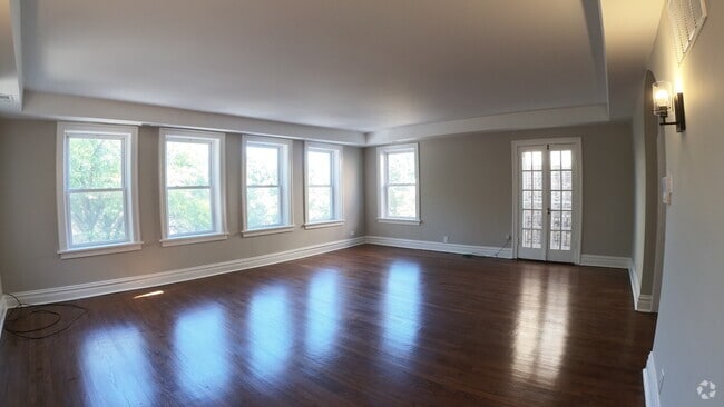 Building Photo - 7349 N Seeley Ave Unit 1 Rental