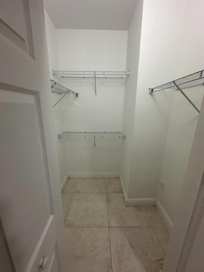 Photo - 241 E 6th St