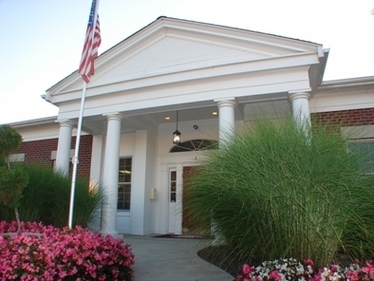 Foxmoor Apartments and Condominiums - Foxmoor Apartments and Condominiums