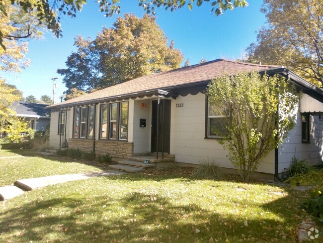 Building Photo - Ciri600 Unit 1331 Rental