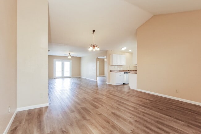 Photo - 19643 N 12th Pl