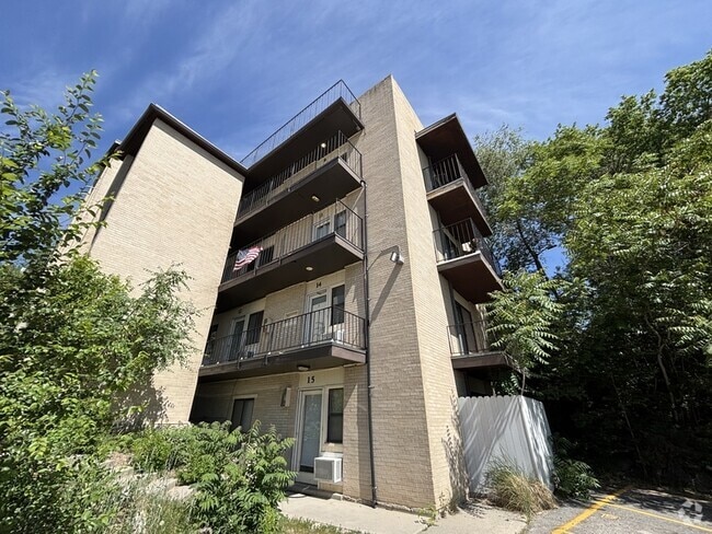 Building Photo - 599 Darwin St Rental