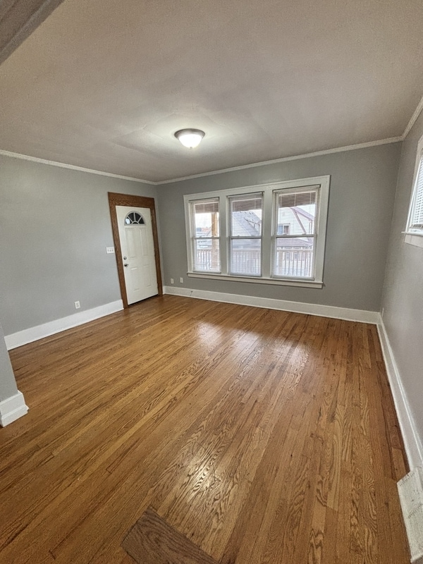 Photo - 168 Bondie St