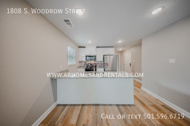 Photo - 1808 S Woodrow St