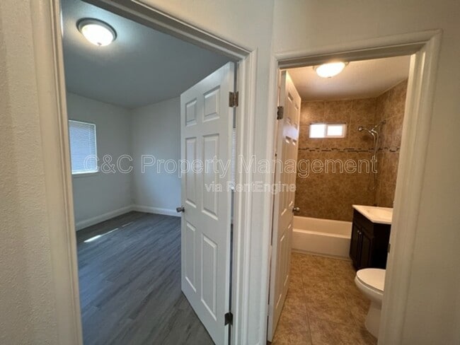 Photo - 2119 E Griffith Way