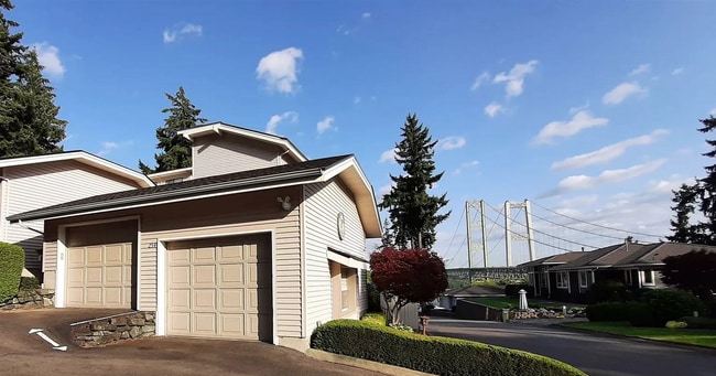 Photo - Stunning 2-Bedroom Condo with Panoramic Views in Gig Harbor