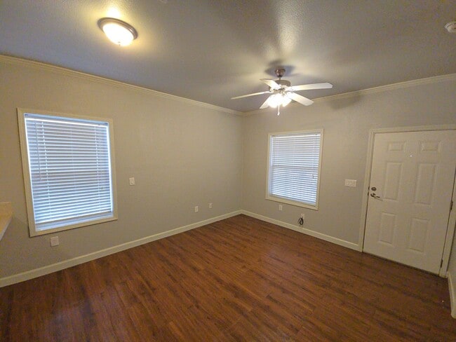 Photo - 2607 Virginia Ave