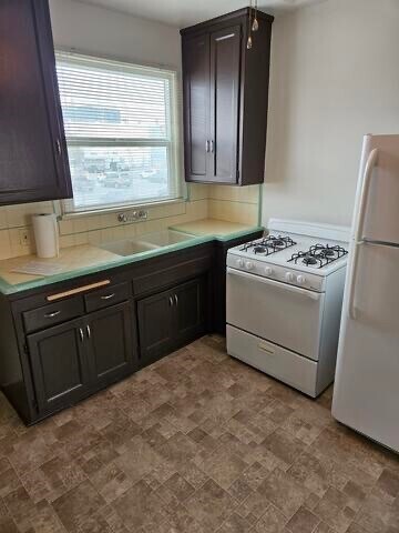 Photo - 5124 Bakman Ave
