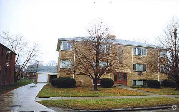 Photo - 6457 Ridge Rd Apartments