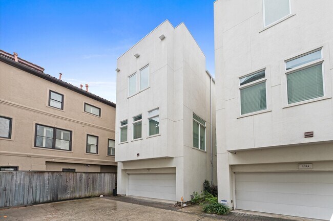 120 Pierce St
