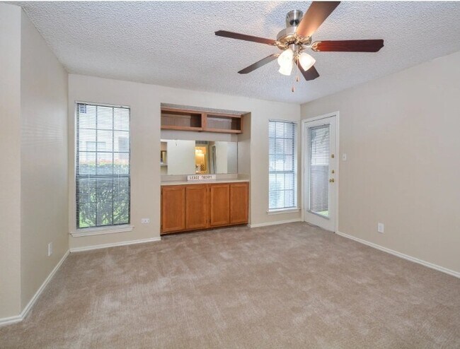 Photo - 9971 Quail Blvd Unidad 0821