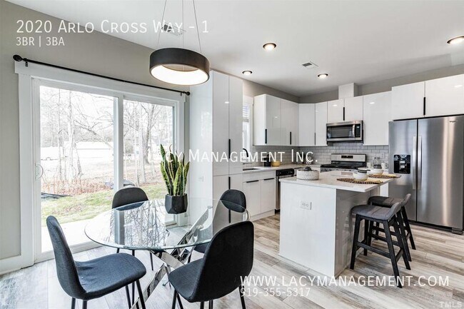 Photo - 2020 Arlo Cross Way