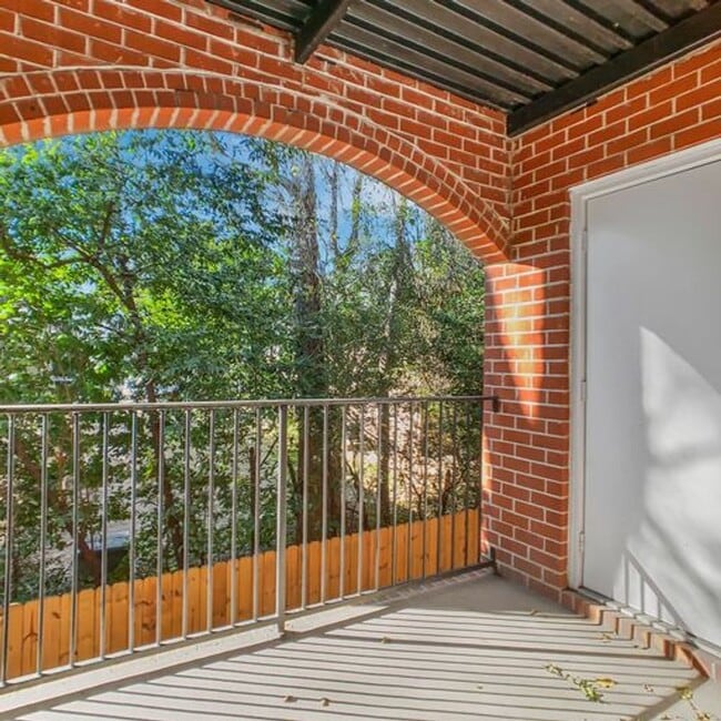 Photo - Emory Woods 2 Bed 2 Bath Apartment! Available April 1st!