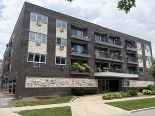 Building Photo - 401 S Grove Ave Unit 3A