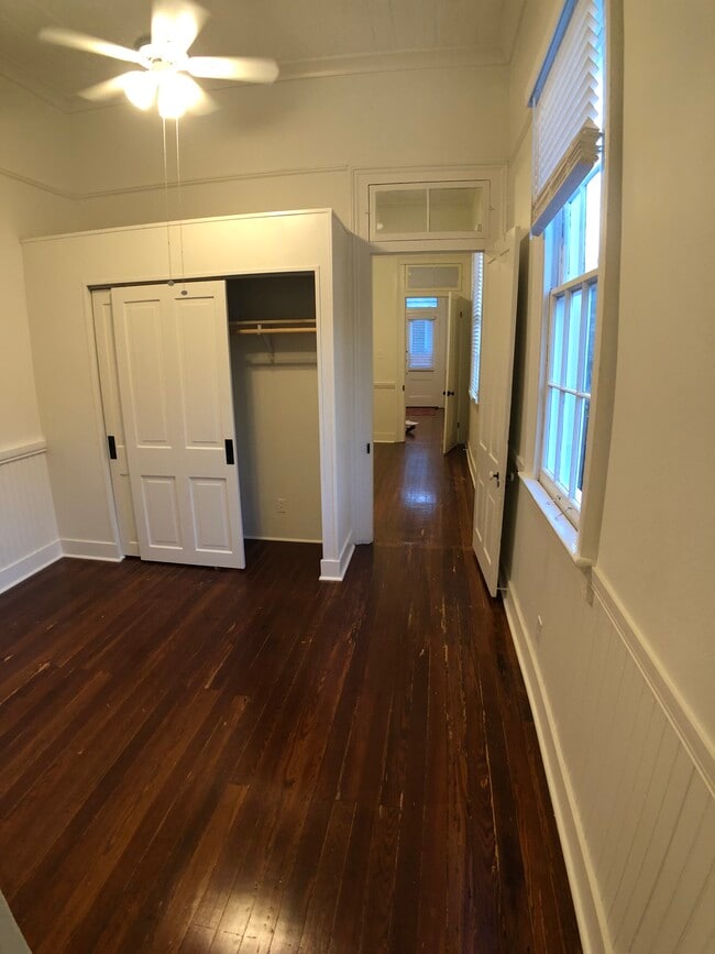 Photo - 217 - 219 Lavoisier St