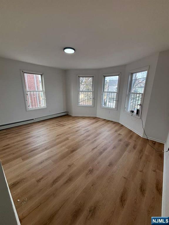 Photo - 44 Garfield Ave Unit 3