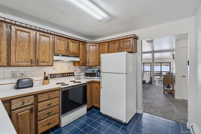 194 Jersey Ave Unit E