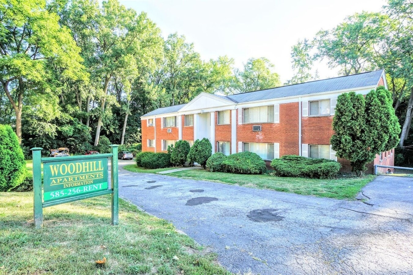 Woodhill Condominiums - Woodhill Condominiums