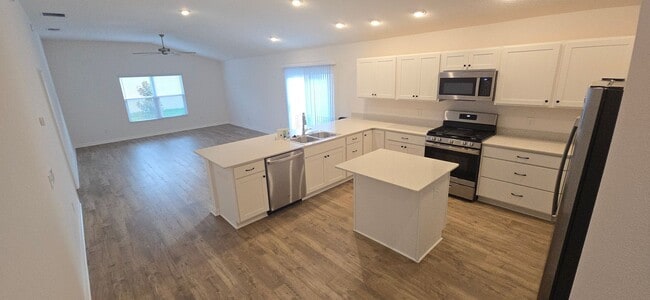 Photo - Brand New Moonstone Patio Villa – Walk to ...