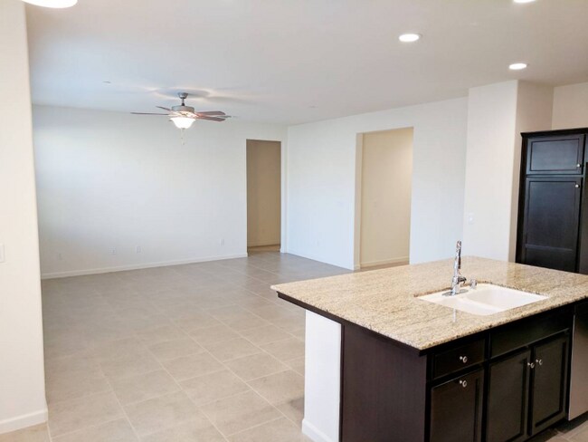 Photo - 3893 Griffith Ave