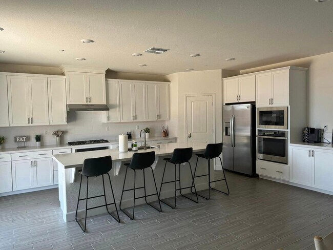 Photo - 6041 Oberlander Dr Unit 6041 Main House