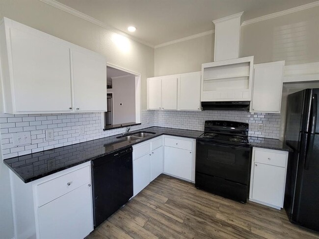 Photo - 8407 Riverstone Dr