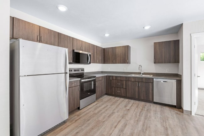 Photo - 352 Deschane Ave Unit 9