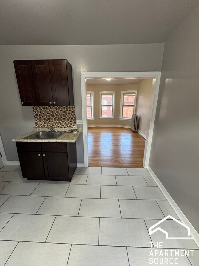 Photo - 4027 W Melrose St Unidad 3S